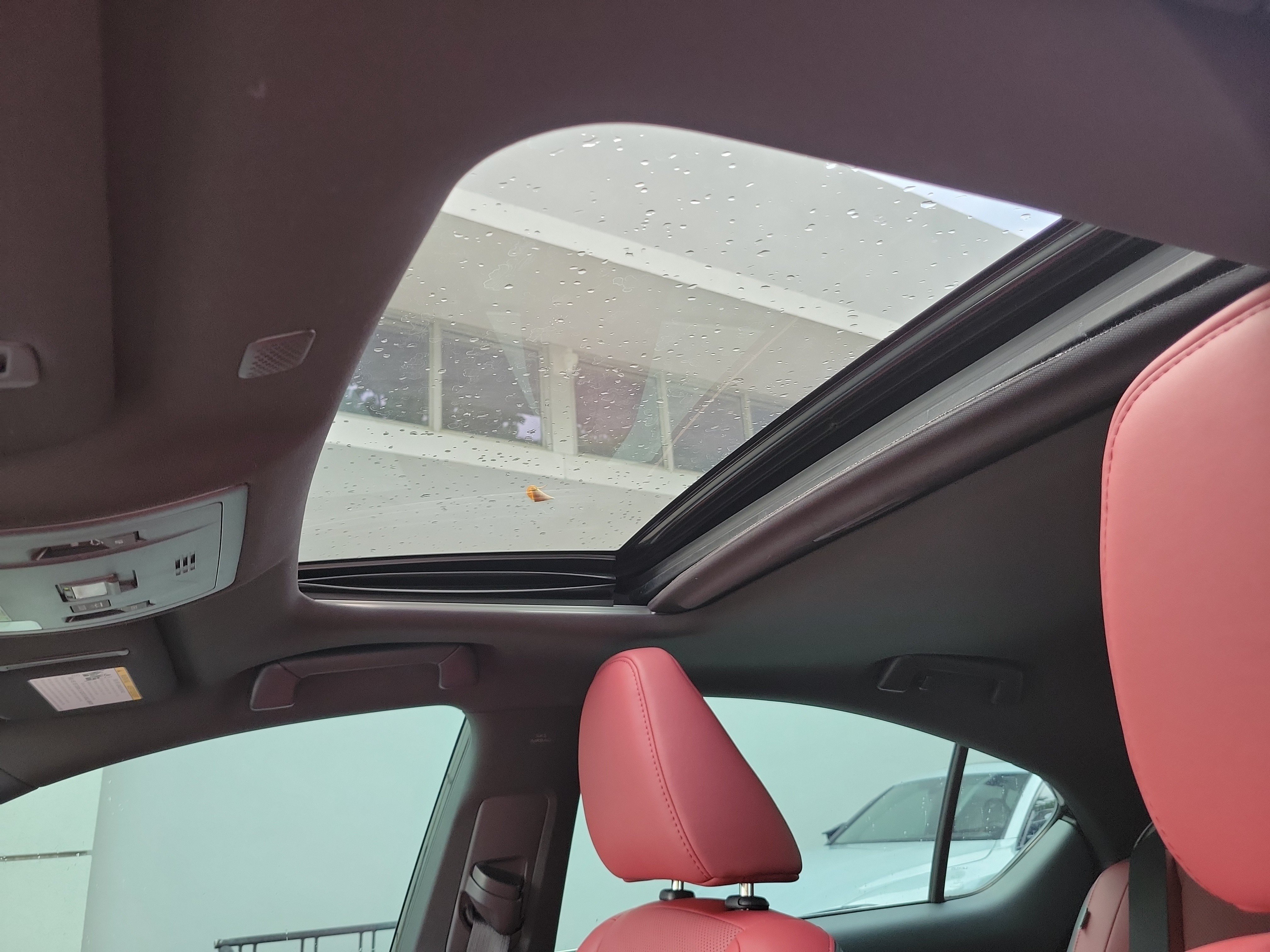 Used 2025 Lexus IS 350 F Sport RWD image 21