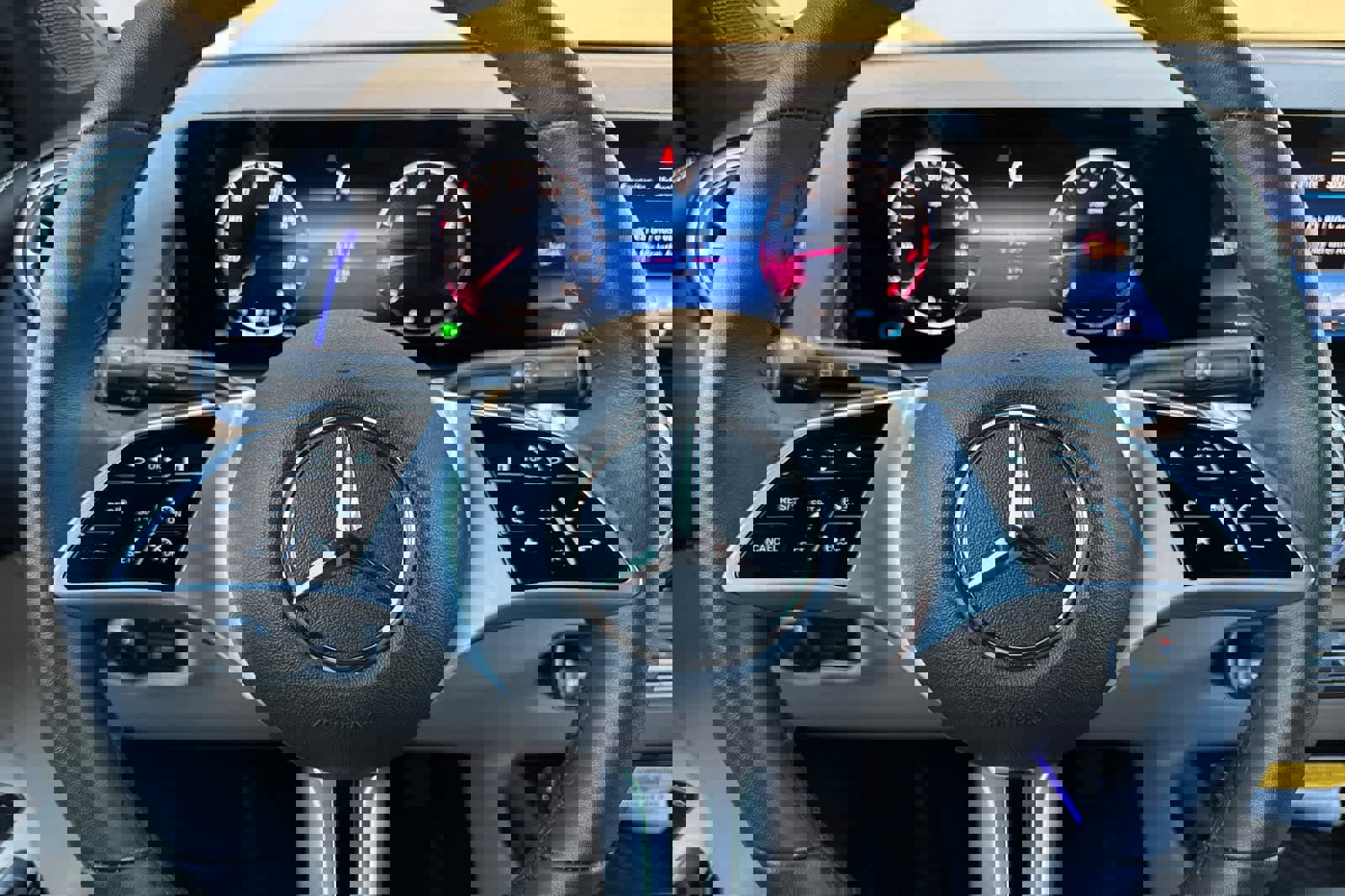 Certified 2025 Mercedes-Benz GLB 250 image 22