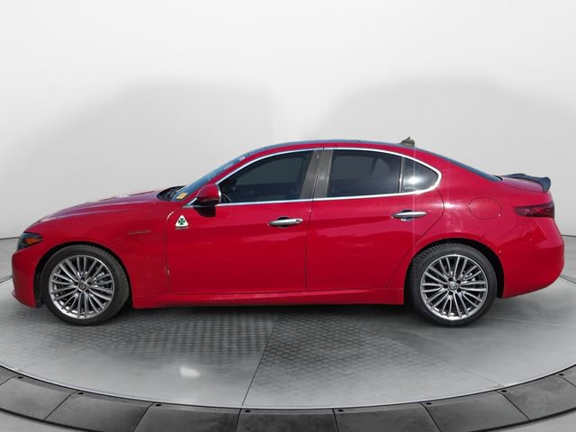 Used 2017 Alfa Romeo Giulia Ti w/ TI Lusso Light Wood Package RWD image 2