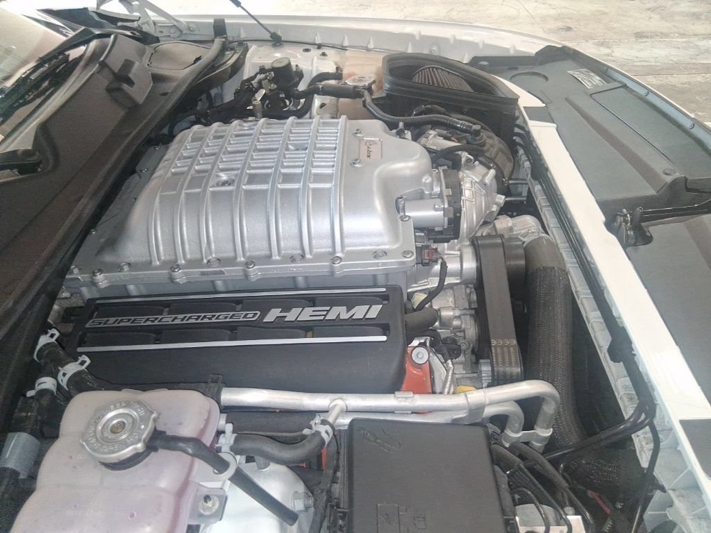 Used 2023 Dodge Challenger SRT Hellcat RWD image 14