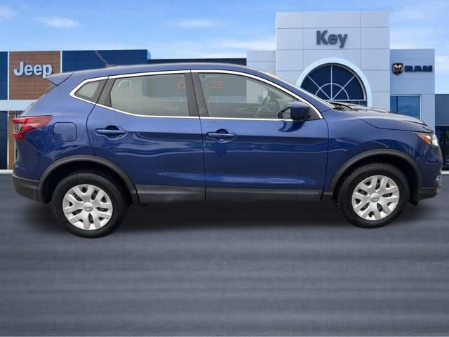 Used 2020 Nissan Rogue Sport S image 7