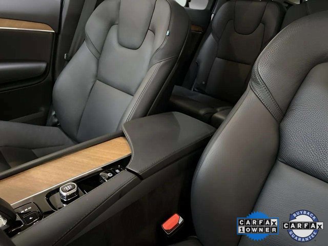 Used 2025 Volvo XC90 B6 Plus image 64