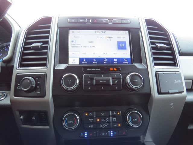 Used 2020 Ford F350 Lariat w/ Tremor Off-Road Package AWD/4WD image 23