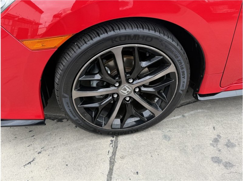 Used 2020 Honda Civic Sport image 11