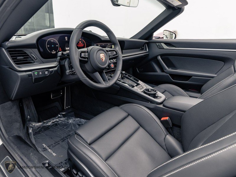 Used 2026 Porsche 911 Carrera RWD image 25
