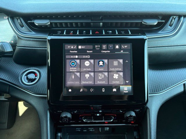 Used 2024 Jeep Grand Cherokee Laredo w/ Luxury Tech Group I AWD/4WD image 30