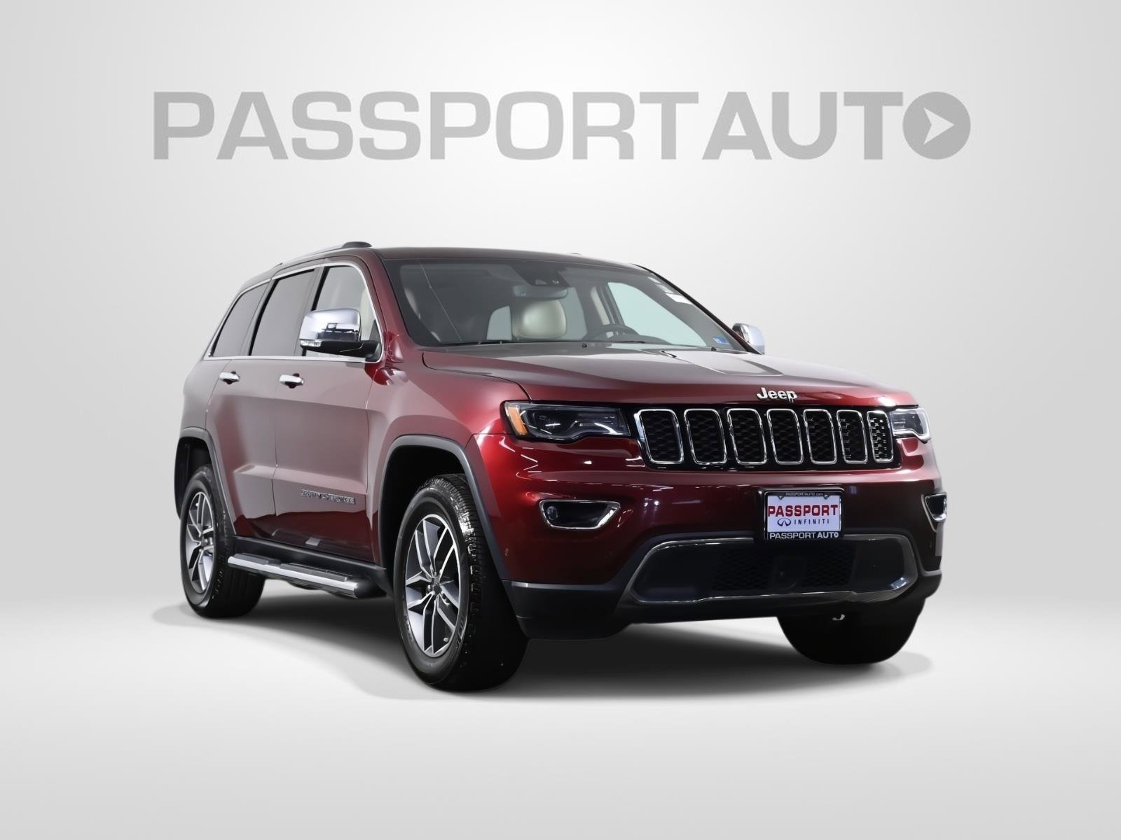 Used 2021 Jeep Grand Cherokee Limited w/ Luxury Group II image 3