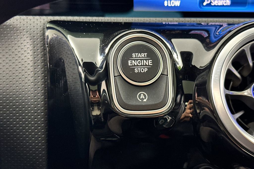 Certified 2026 Mercedes-Benz CLA 250 image 27