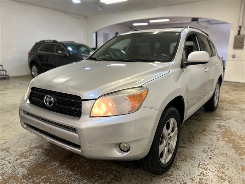 Used 2007 Toyota RAV4 Limited image 8