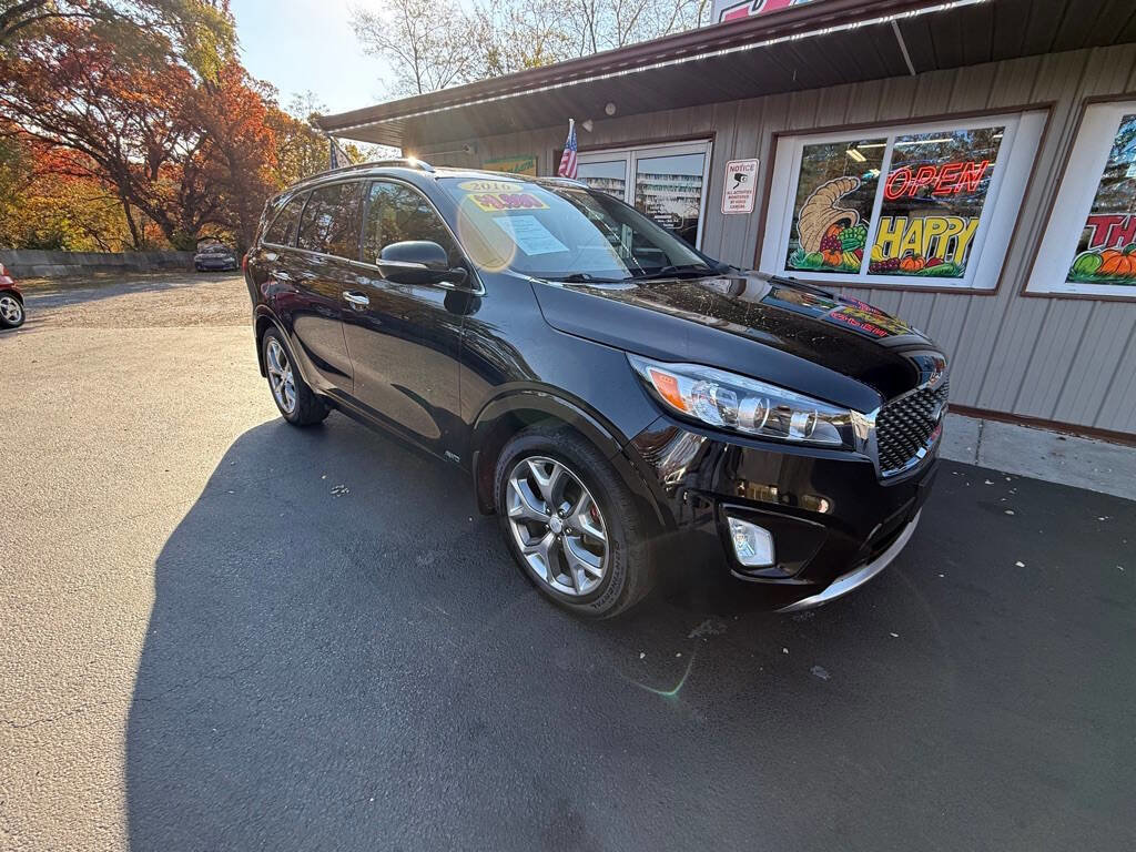 Used 2016 Kia Sorento SX image 3