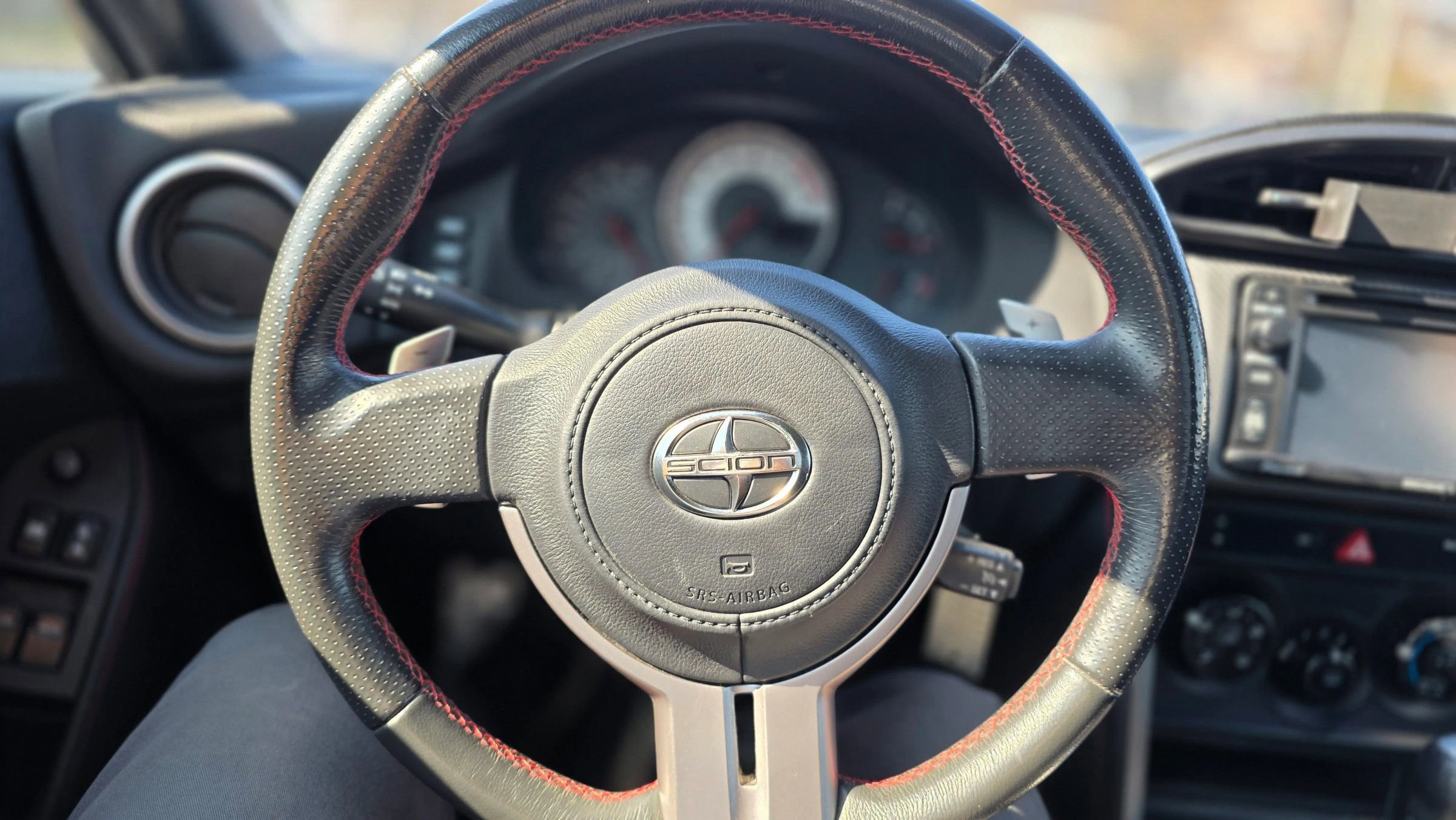 Used 2015 Scion FR-S RWD image 35