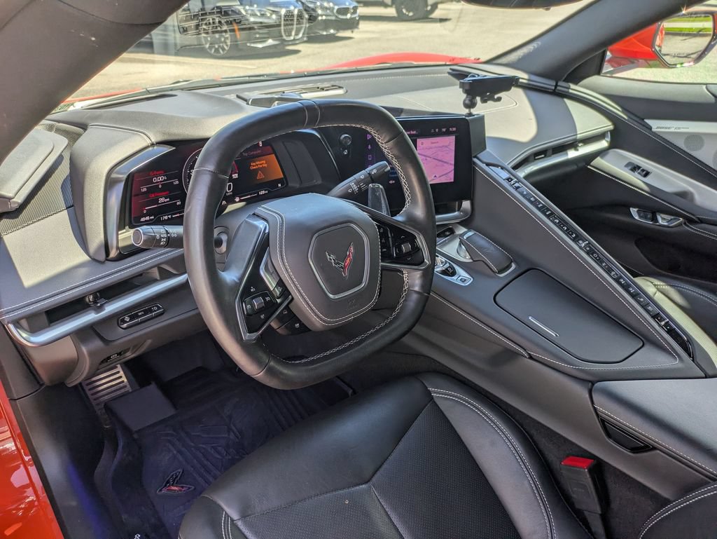 Used 2025 Chevrolet Corvette Stingray Preferred Cpe w/ Z51 Performance Package RWD image 27