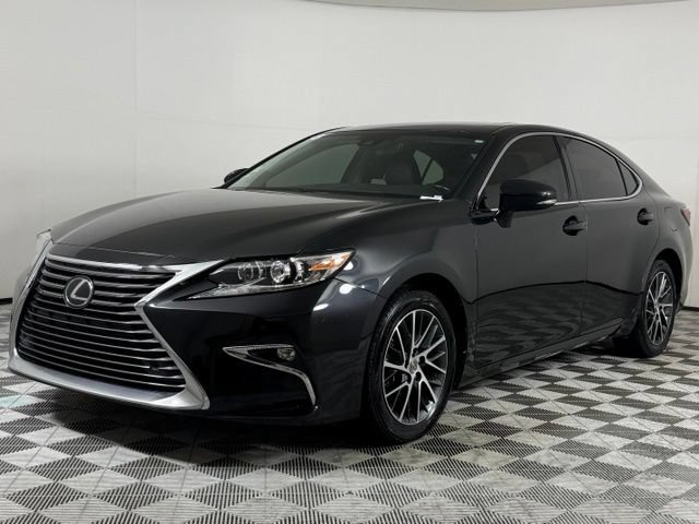Used 2018 Lexus ES 350 w/ Luxury Package w/Wood Trim FWD image 2