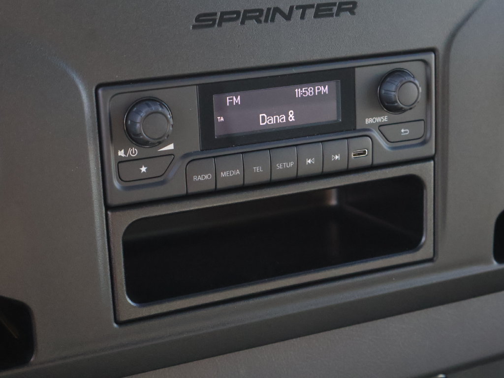 Used 2025 Mercedes-Benz Sprinter 2500 image 25