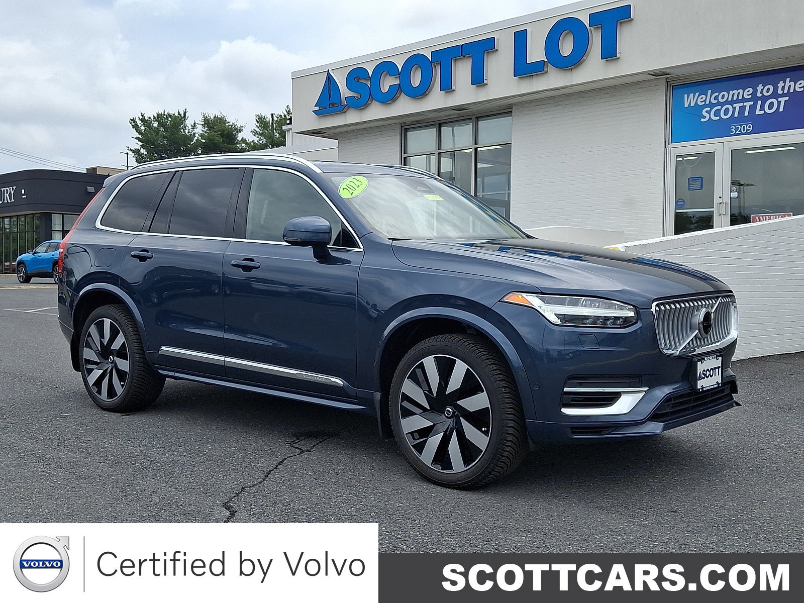 Certified 2023 Volvo XC90 T8 Ultimate w/ Protection Package AWD/4WD image 1
