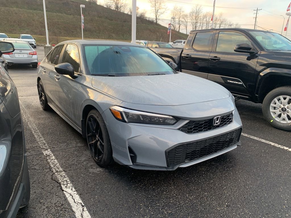 Used 2025 Honda Civic Sport image 2