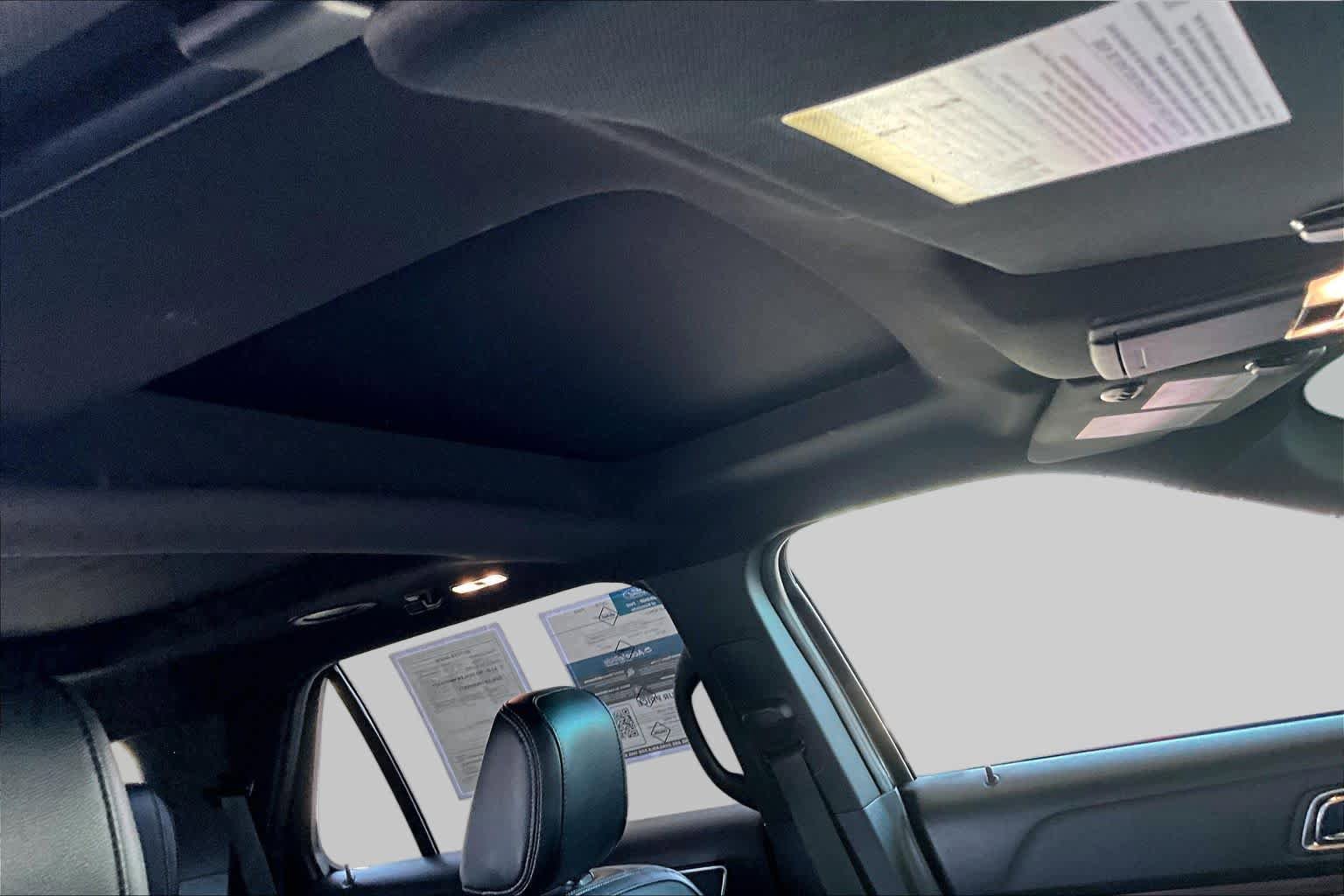 Used 2018 Ford Explorer Limited FWD image 14