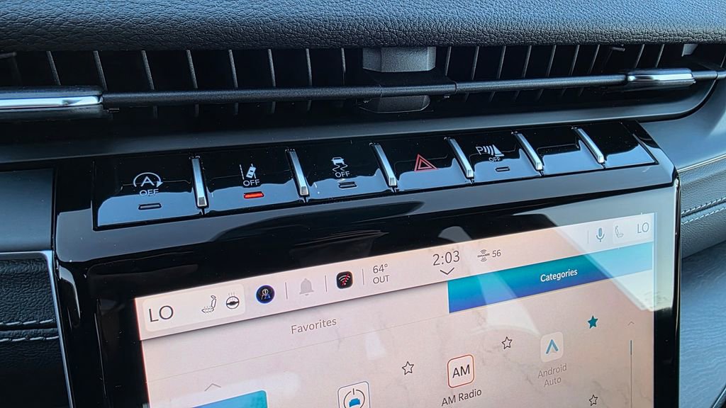 New 2025 Jeep Grand Cherokee Limited w/ Black Appearance Package image 33