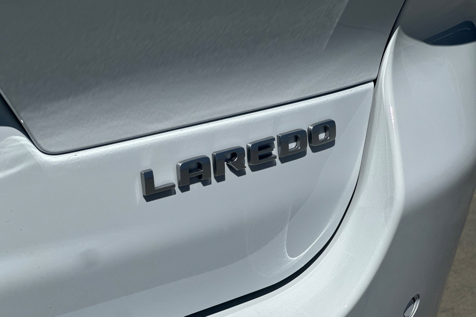 New 2025 Jeep Grand Cherokee L Laredo w/ Luxury Tech Group I image 28