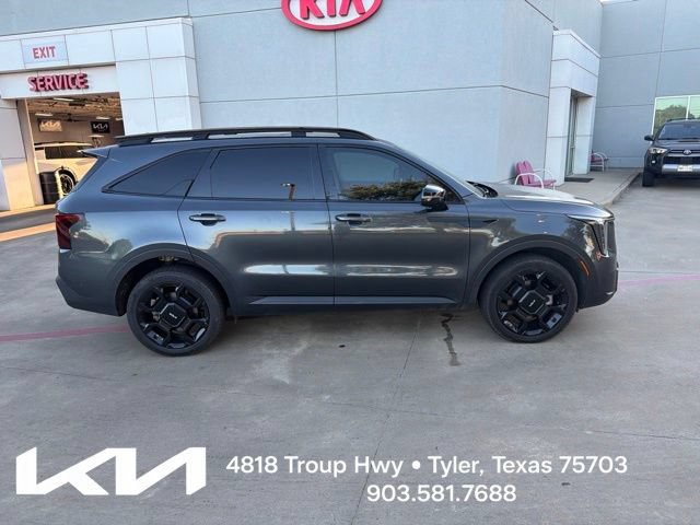 Certified 2024 Kia Sorento SX Prestige AWD/4WD image 13