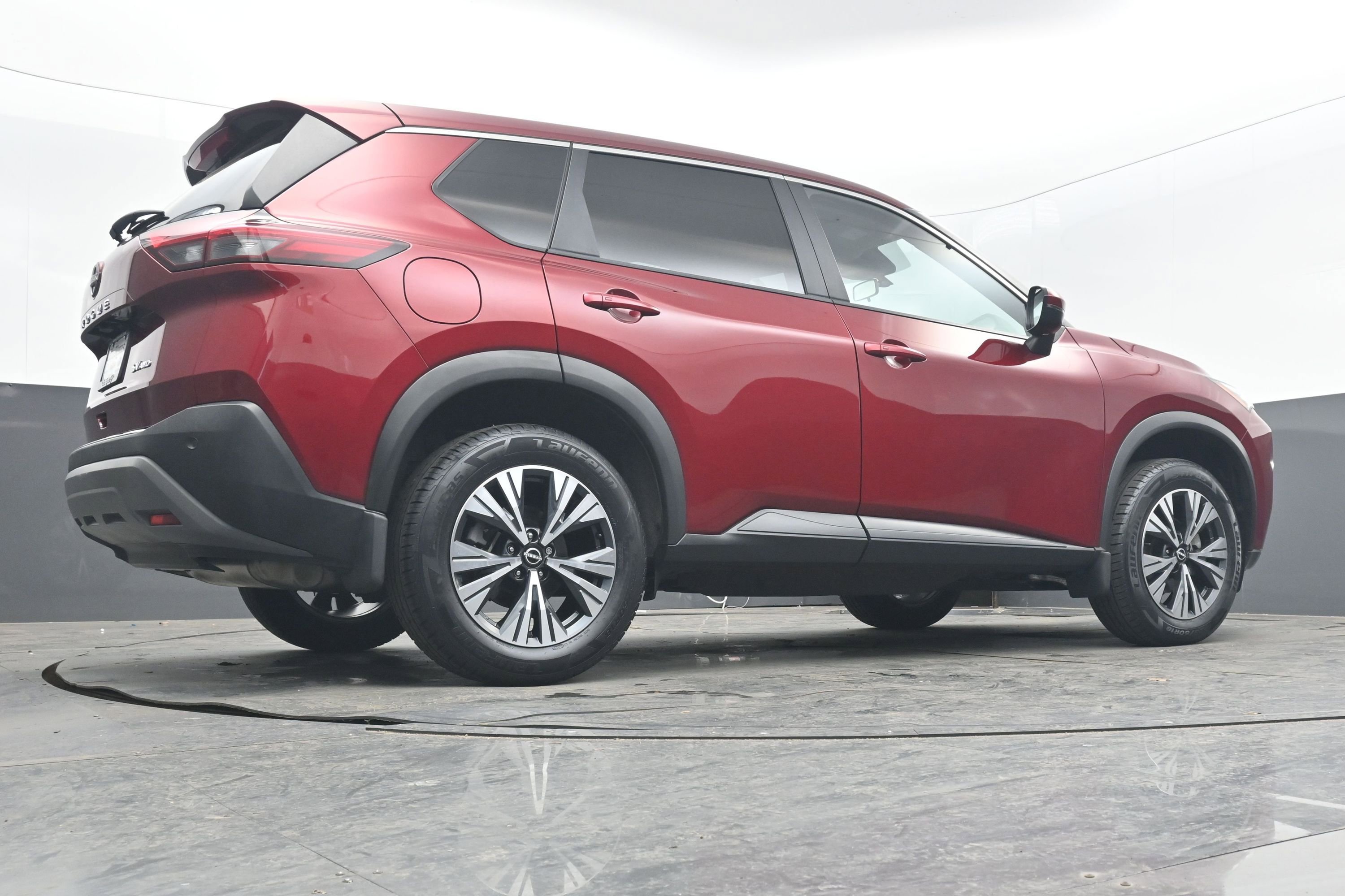 Certified 2023 Nissan Rogue SV image 27