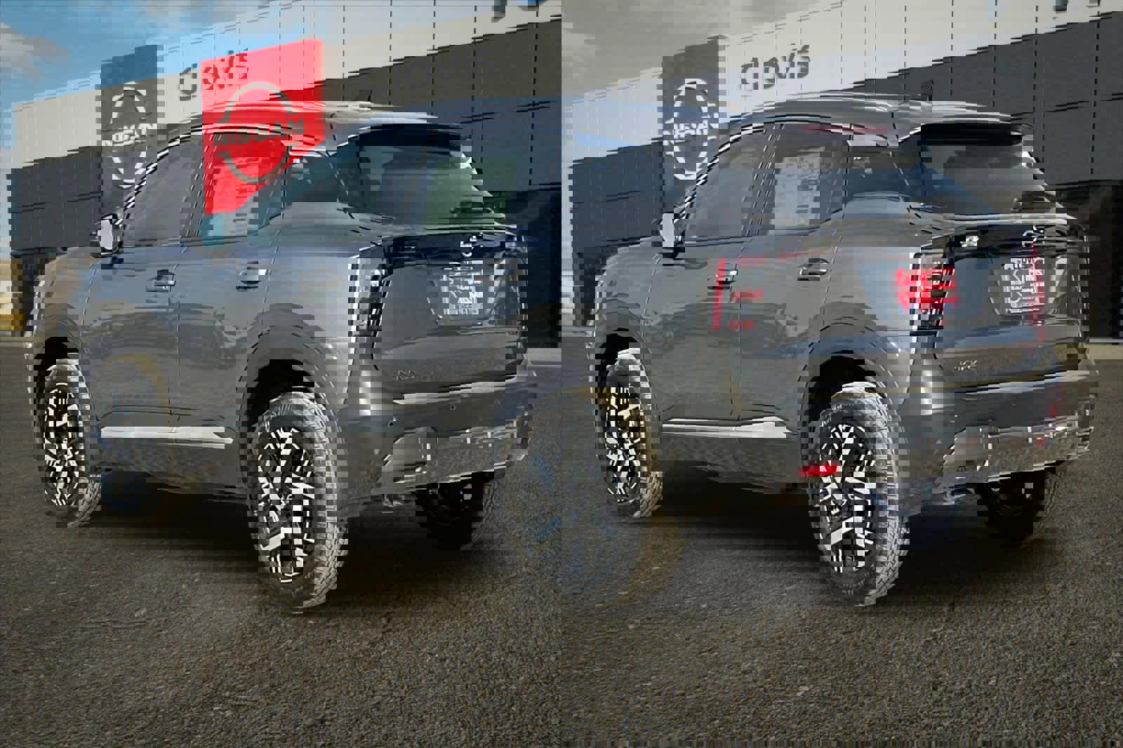 New 2026 Nissan Kicks SV image 7