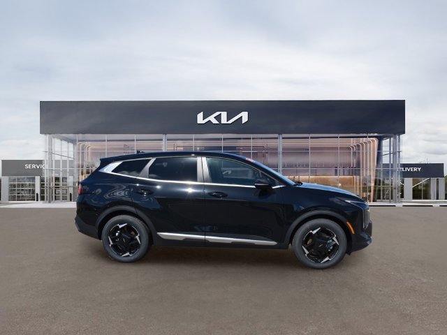 New 2026 Kia Sportage EX FWD image 2