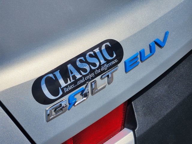 Used 2023 Chevrolet Bolt EUV LT w/ Driver Confidence Package image 12