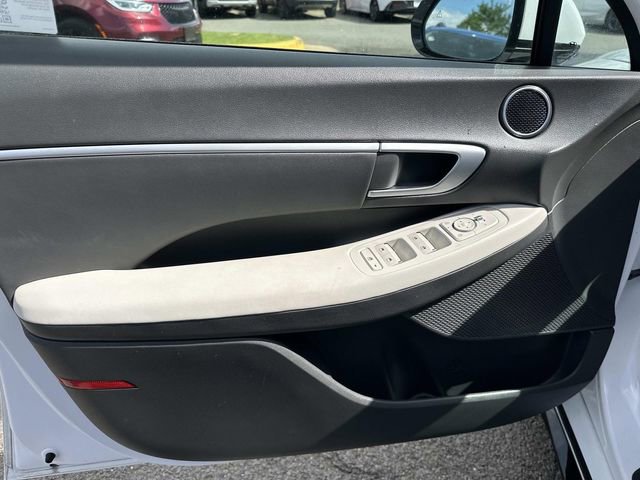 Used 2025 Hyundai Sonata SEL FWD image 15