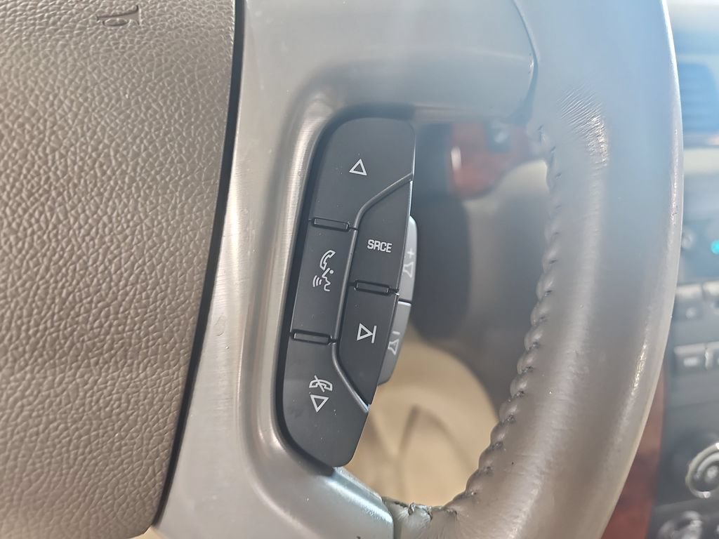 Used 2011 Chevrolet Avalanche LS RWD image 22