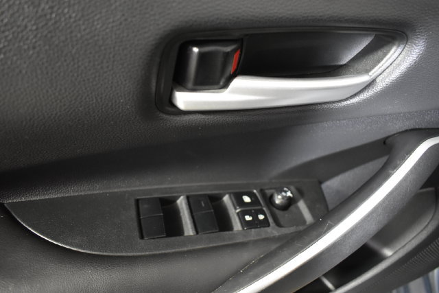Used 2021 Toyota Corolla SE FWD image 8