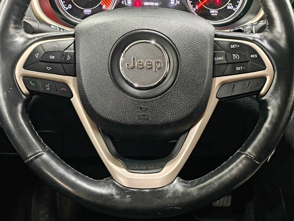 Used 2015 Jeep Cherokee Latitude w/ Cold Weather Group image 4