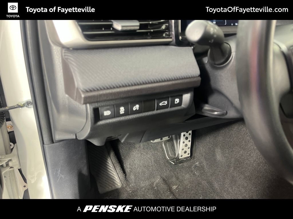 Certified 2025 Toyota Camry SE FWD image 26