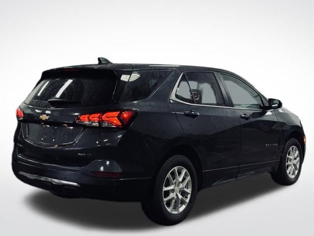 Used 2023 Chevrolet Equinox LT w/ Driver Convenience Package image 6