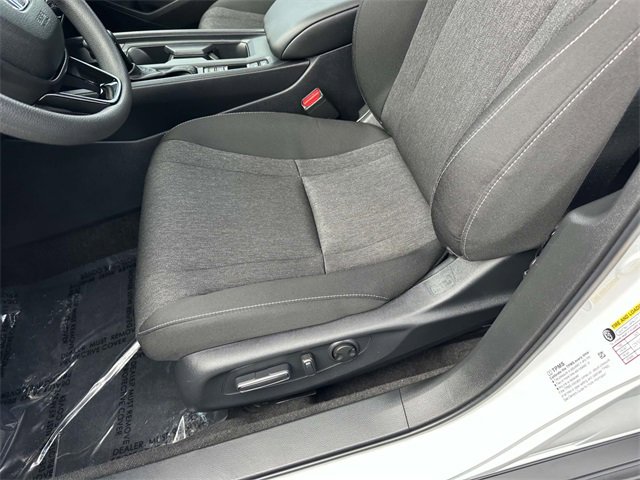 Certified 2025 Honda Accord SE image 14