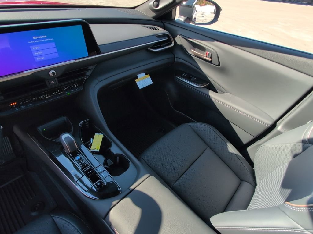 Certified 2026 Toyota Crown Signia w/ Advanced Technology Package image 23