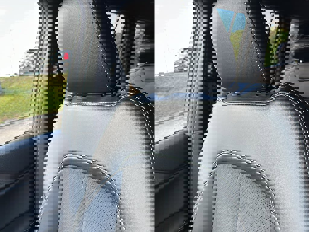 New 2025 Jeep Grand Cherokee L Altitude image 20