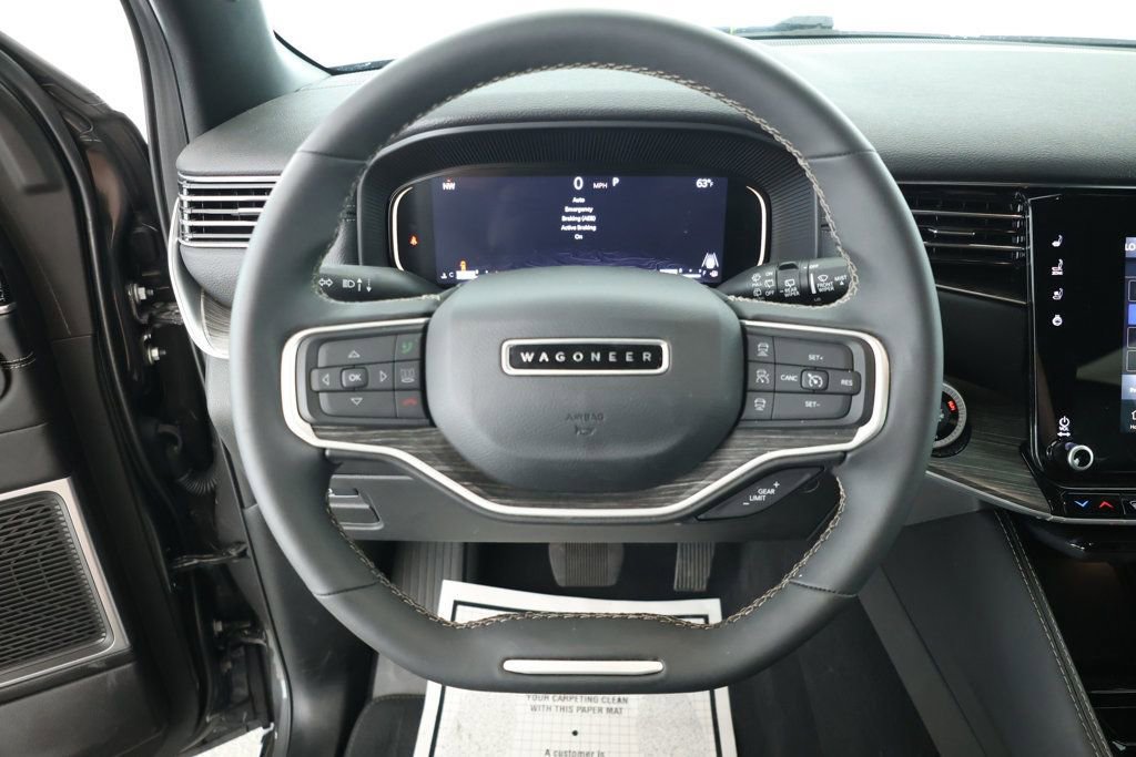 Used 2023 Jeep Wagoneer Series II w/ Premium Group I image 12