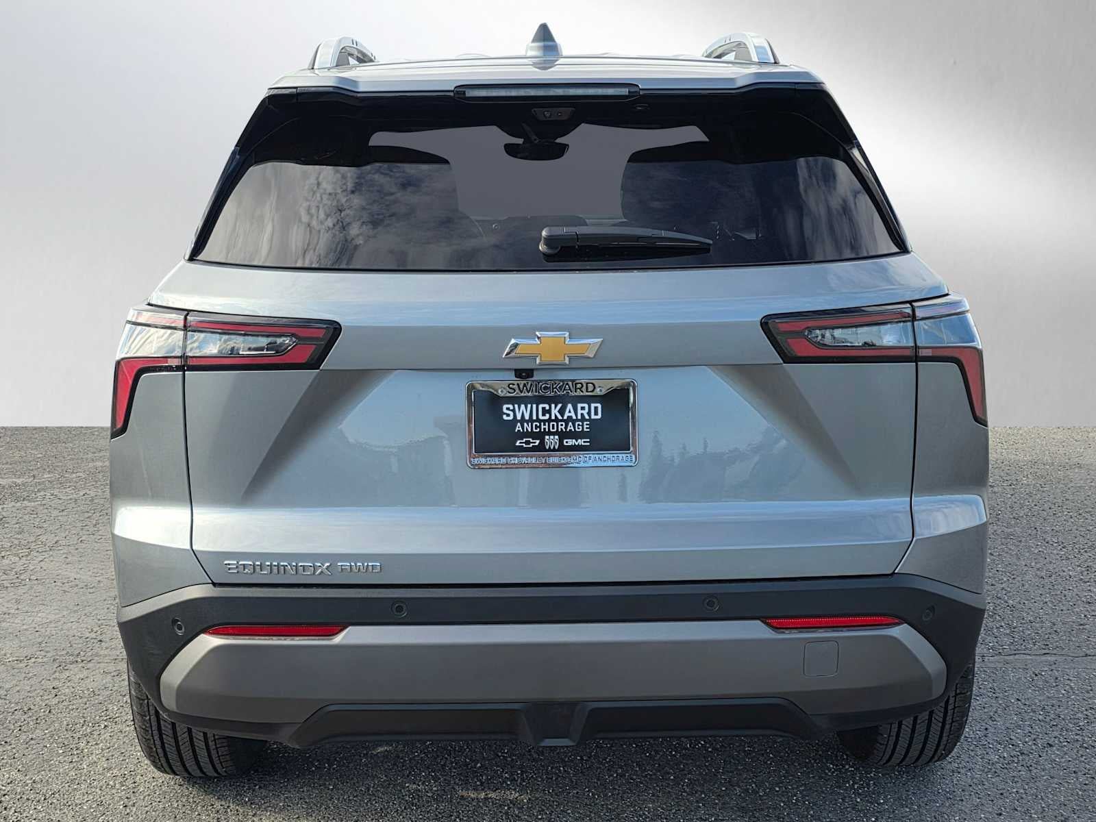 New 2026 Chevrolet Equinox LT w/ Safety and Technology Package AWD/4WD image 4