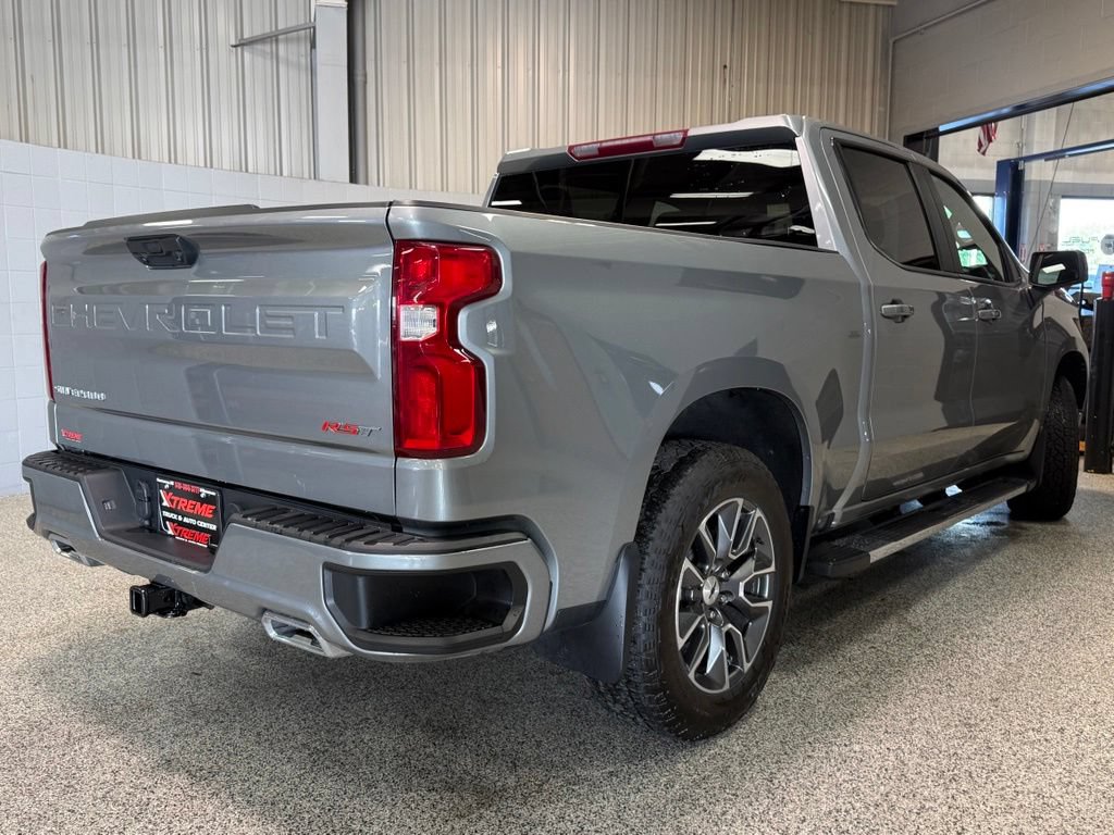 Used 2024 Chevrolet Silverado 1500 RST AWD/4WD image 6