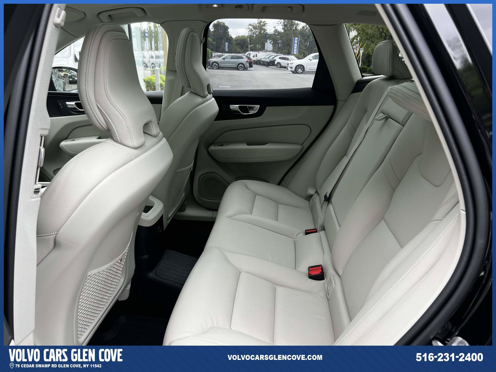 Used 2025 Volvo XC60 T8 Plus w/ Climate Package AWD/4WD image 10
