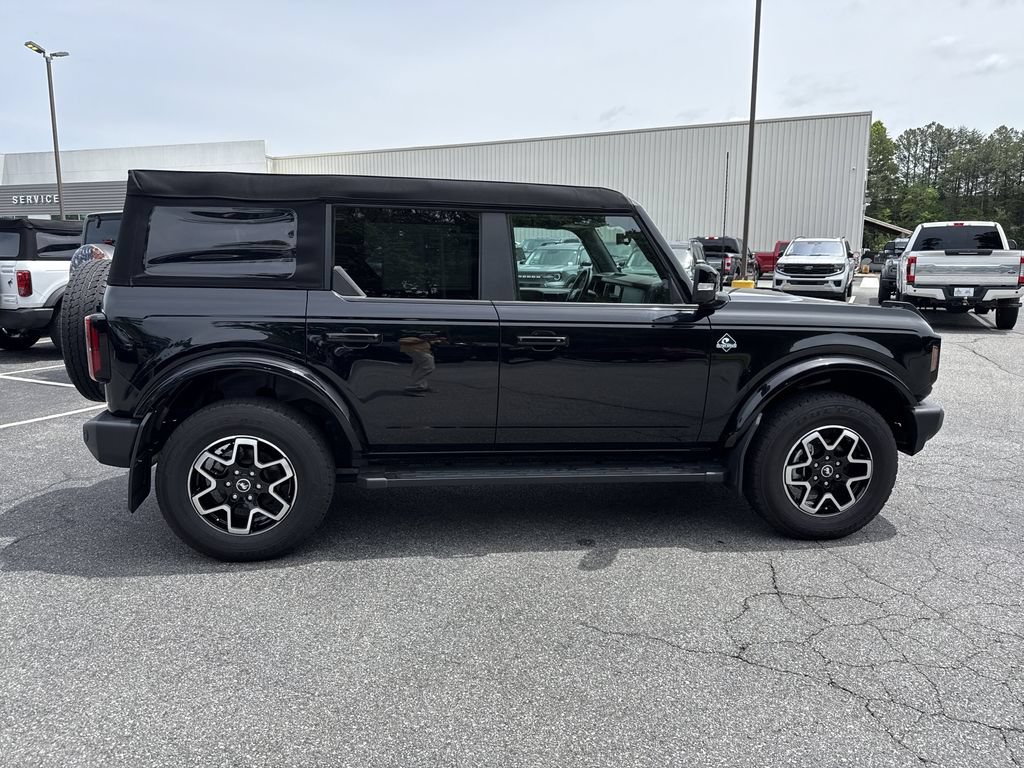 Used 2023 Ford Bronco Outer Banks AWD/4WD image 8
