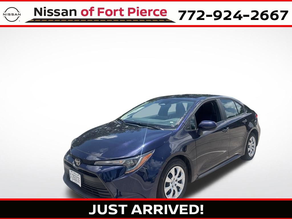 Used 2024 Toyota Corolla LE FWD image 1