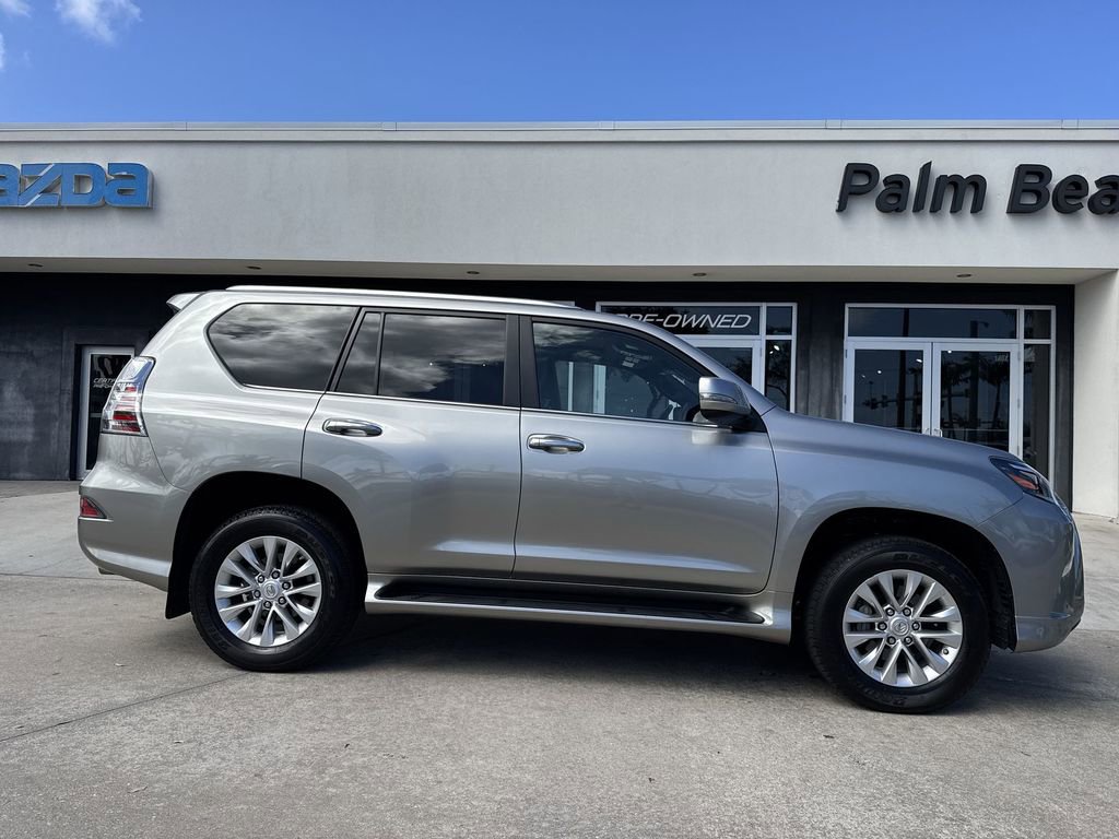 Used 2023 Lexus GX 460 Premium image 24