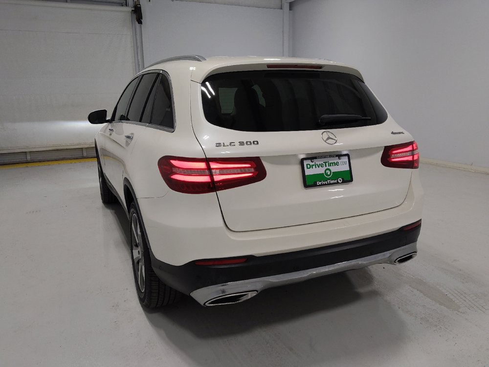 Used 2019 Mercedes-Benz GLC 300 4MATIC w/ Driver Assistance Package image 6