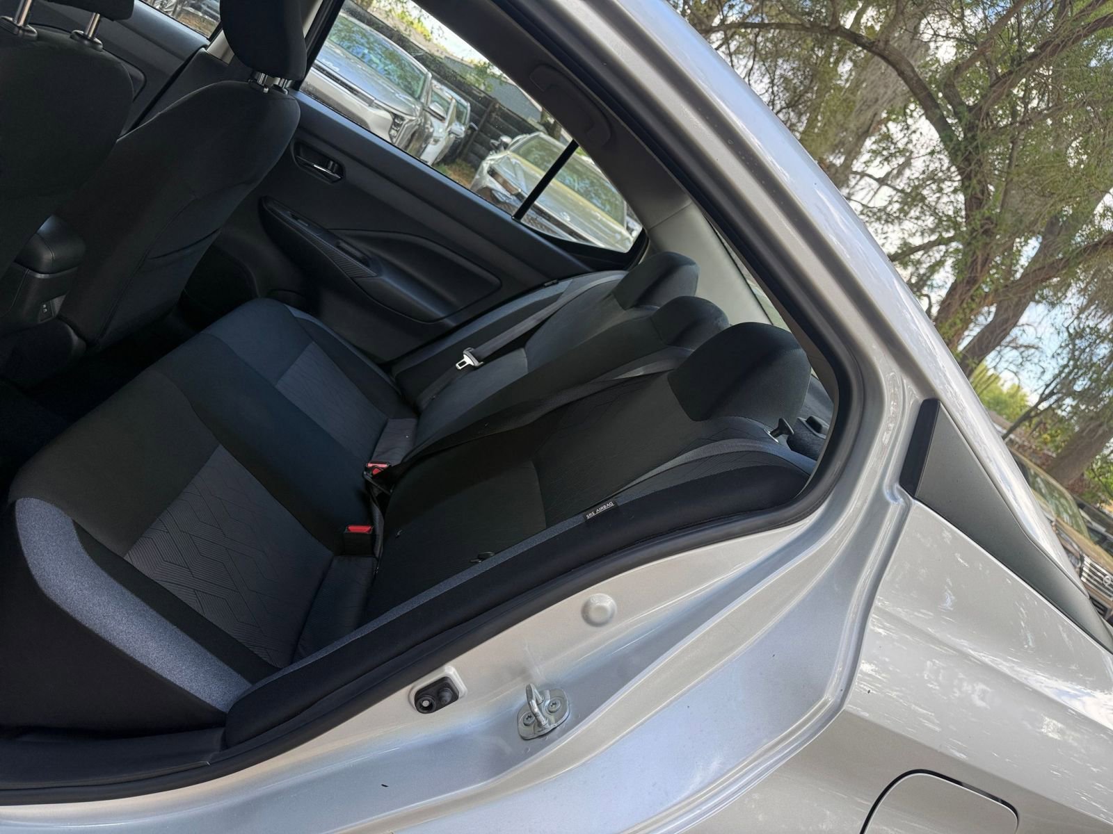 Used 2025 Nissan Versa SV FWD image 32