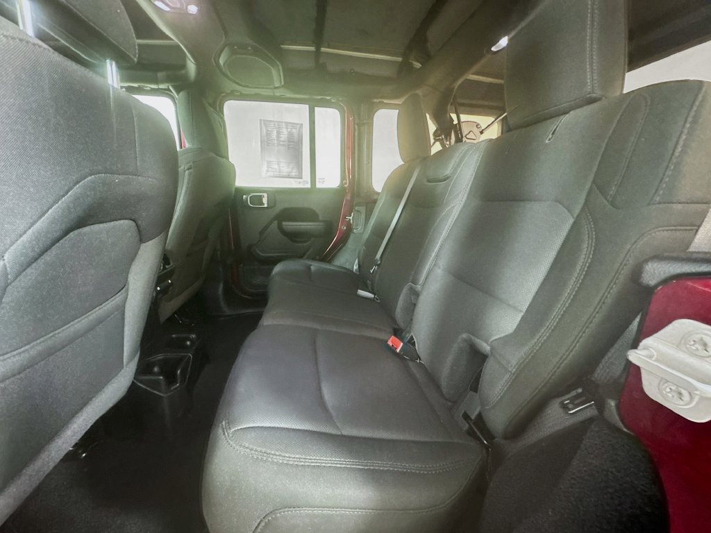 Used 2021 Jeep Wrangler Unlimited Sport AWD/4WD image 29