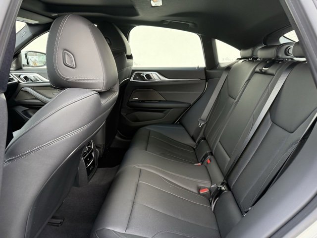 Used 2025 BMW i4 xDrive40i w/ Premium Package image 15