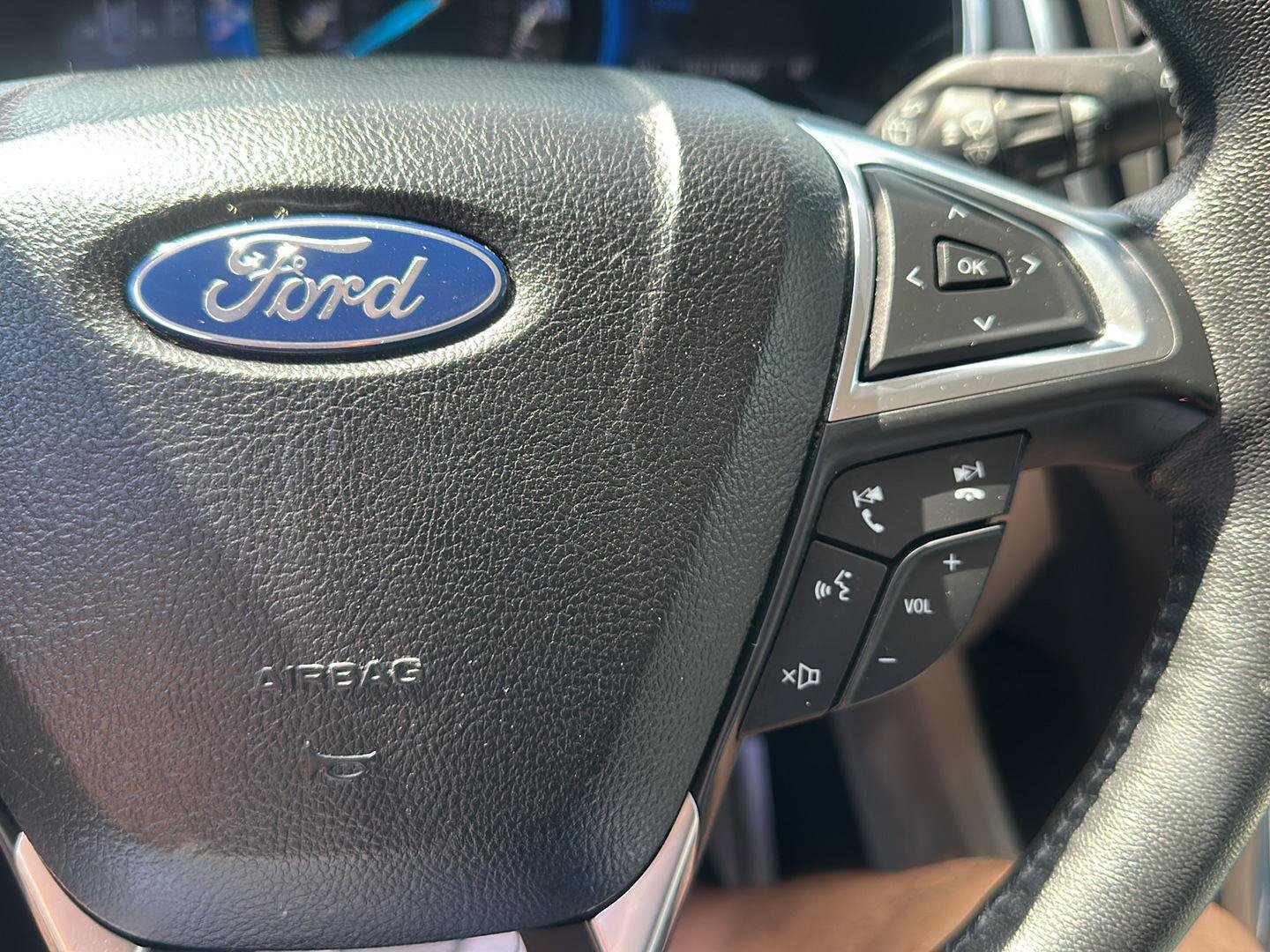 Used 2021 Ford Edge Titanium w/ Cargo Accessory Package FWD image 26