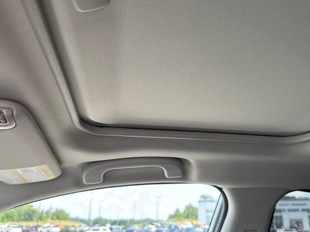 New 2025 Subaru Crosstrek 2.5i Limited w/ Crosstrek Mirror Package image 18